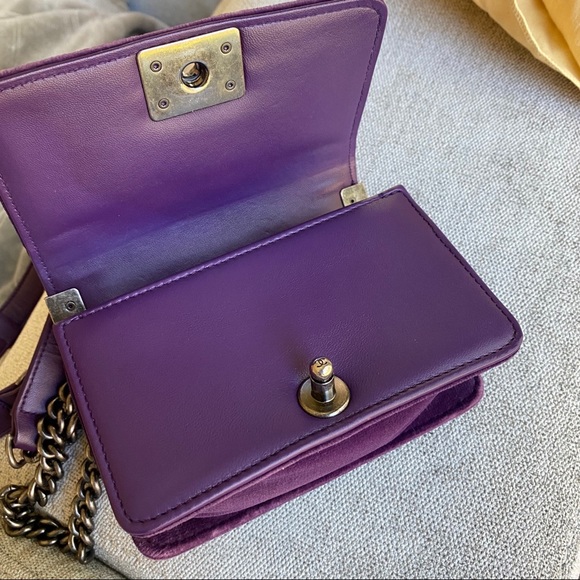 SOLD Chanel mini velvet boy - Picture 6 of 12